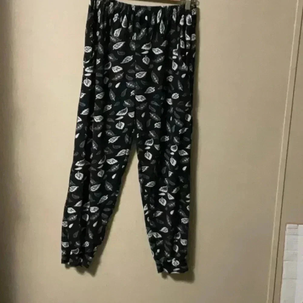 MATERNITY Pants